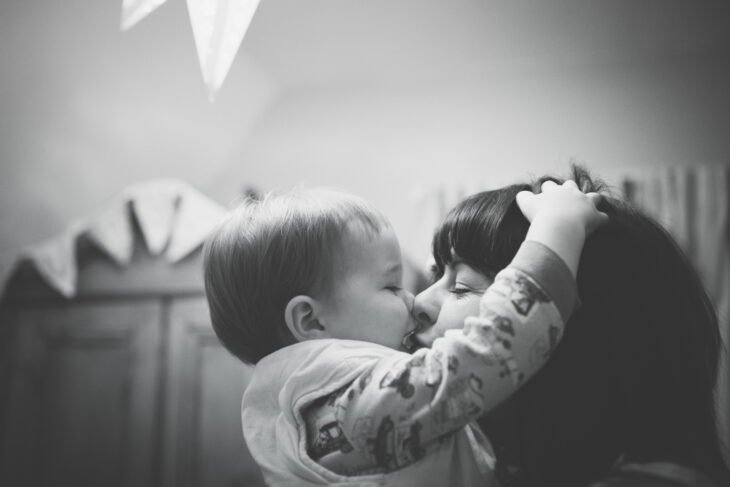 motherhood portraits, family portraits; documentrary photographer, northumberland, Stocksfield, Claire Batey, Unscripted Photography