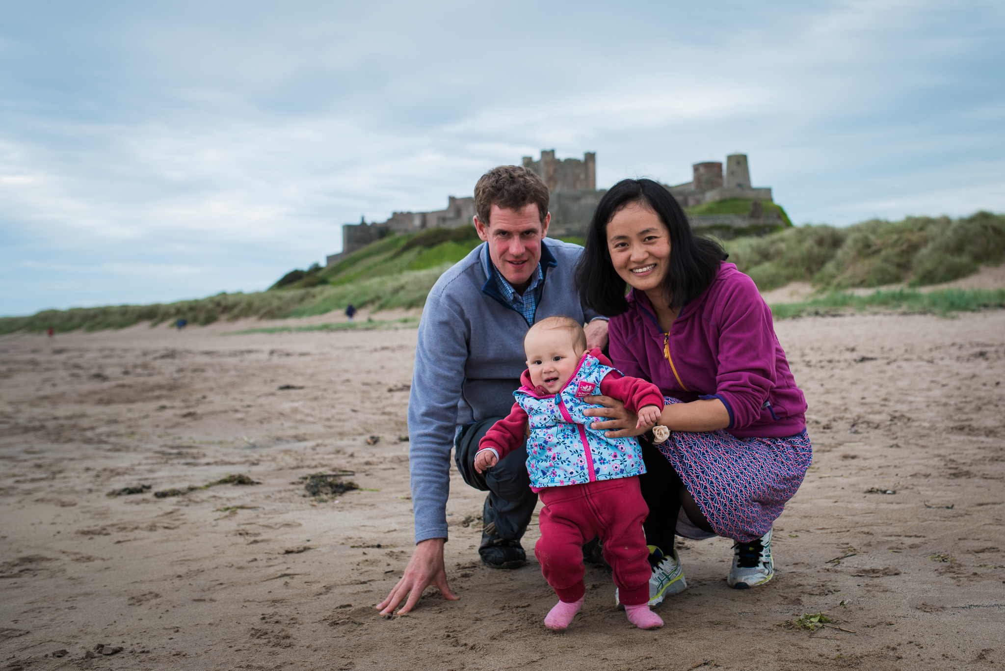 unscripted-photography_bamburgh_machin_lr_223 family reunion photoshoot, vacation photographer, holiday photographer, photographer northumberland, family photographer newcastle