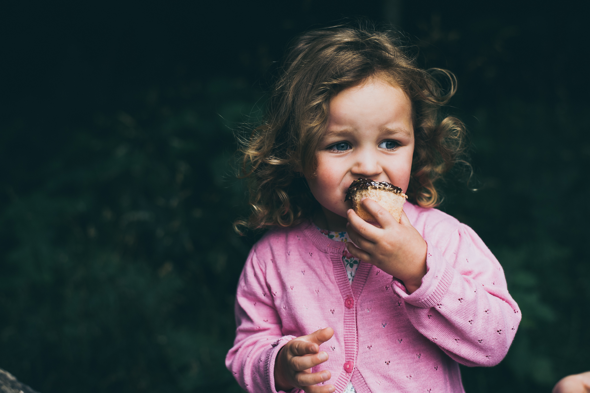 documentary family photography, documentary photographer newcastle, documentary photographer northumberland, Gosforth family photographer