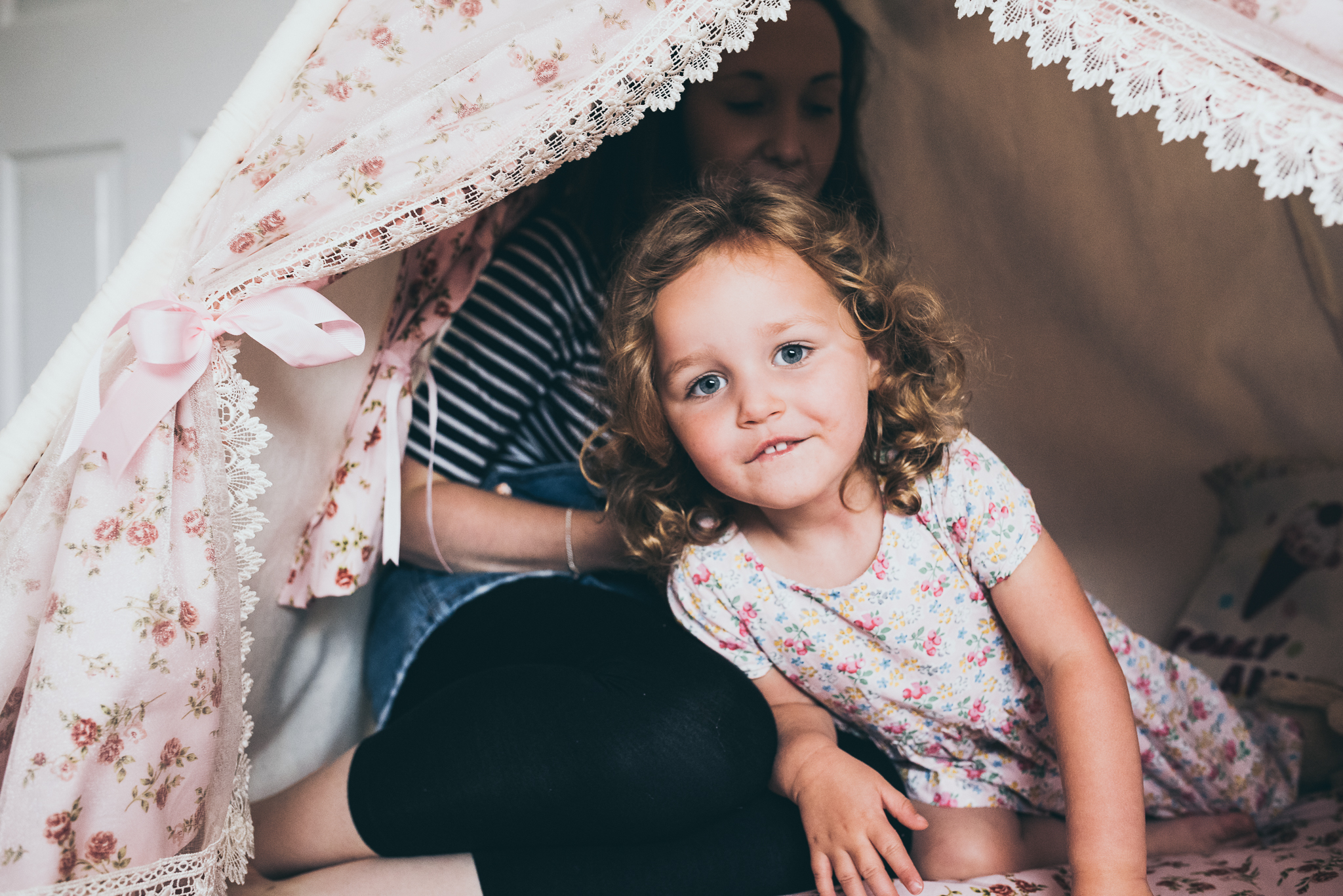 documentary family photography, documentary photographer newcastle, documentary photographer northumberland, Gosforth family photographer