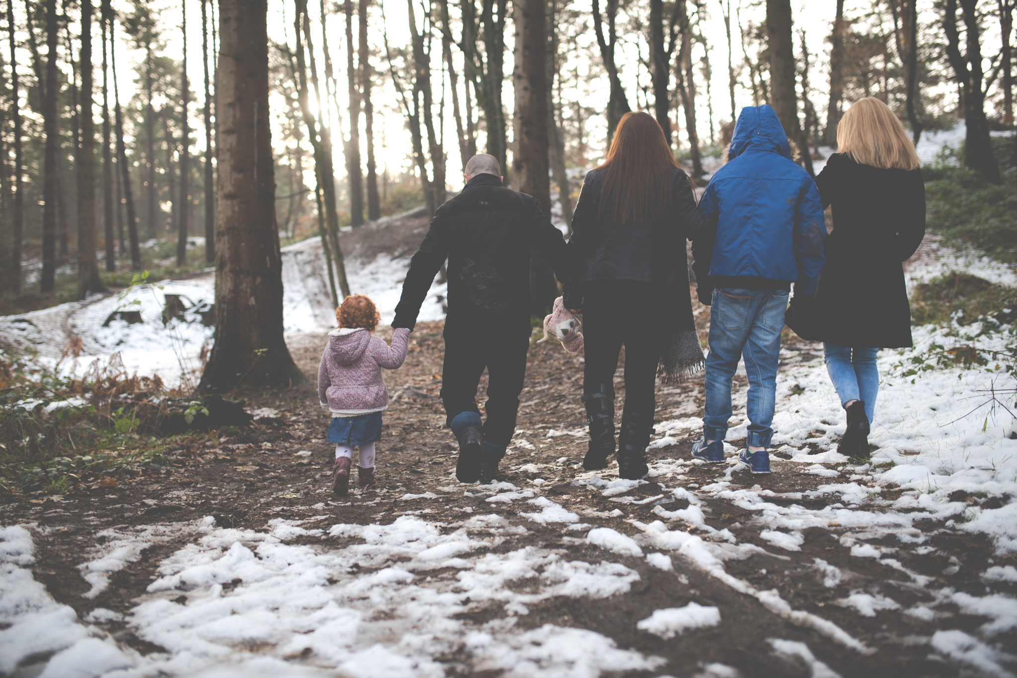 family portraits; family photographer newcastle, chopwell woods, documentary photographer, northumberland
