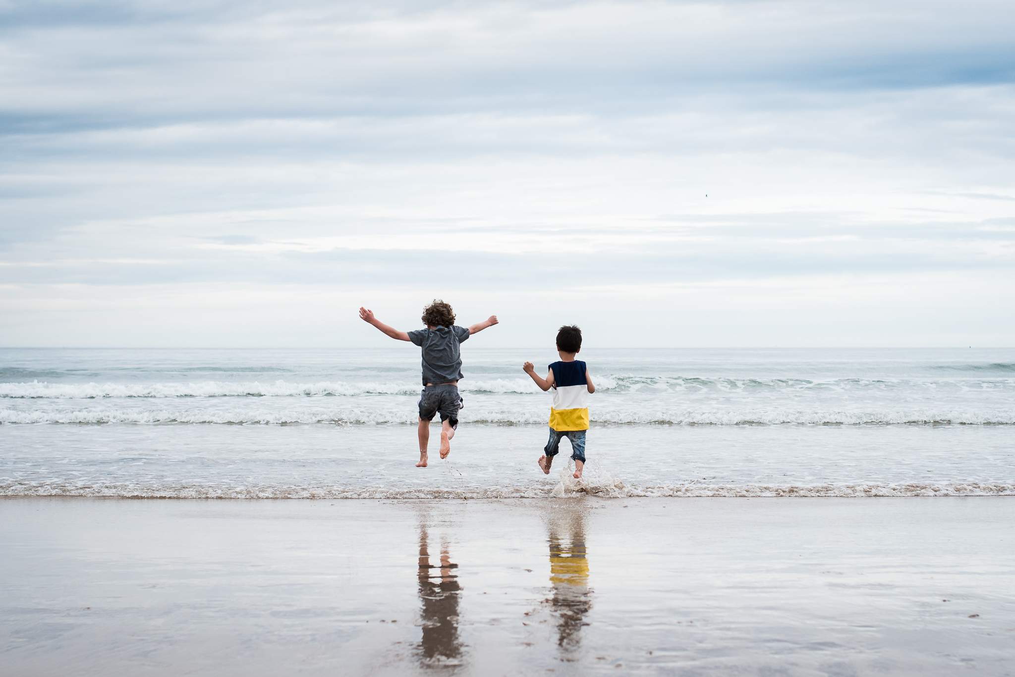 unscripted-photography_bamburgh_machin_lr_215 family reunion photoshoot, vacation photographer, holiday photographer, photographer northumberland, family photographer newcastle
