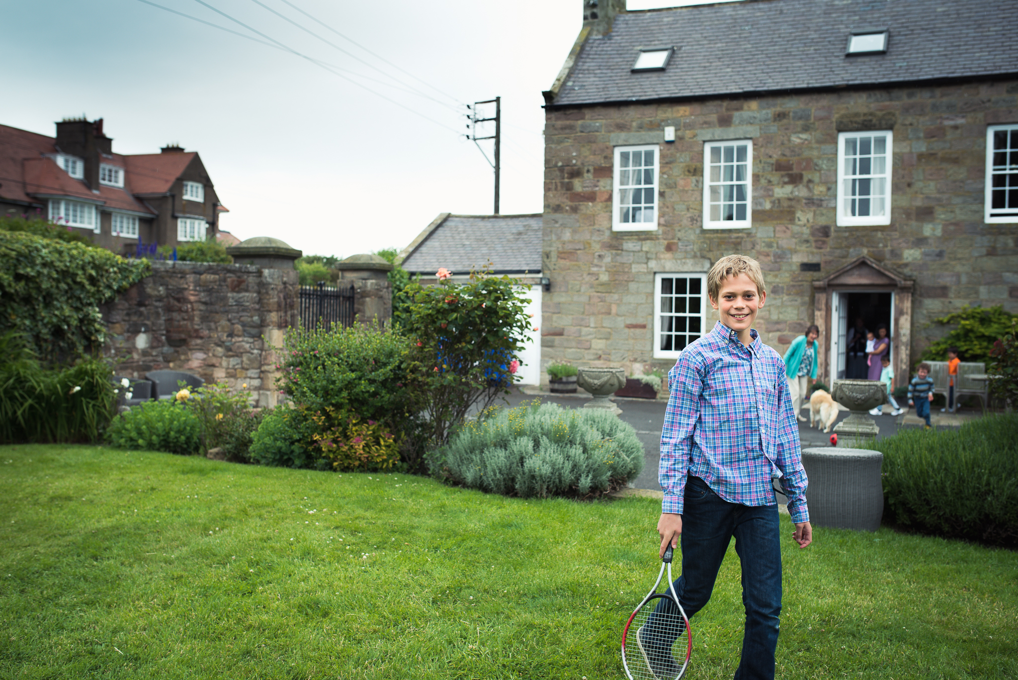 unscripted-photography_bamburgh_machin_lr_41 family reunion photoshoot, vacation photographer, holiday photographer, photographer northumberland, family photographer newcastle