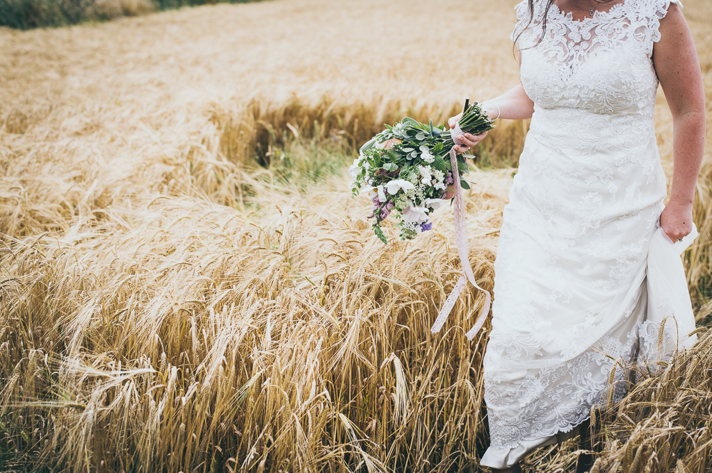 HIGH HOUSE BARN WEDDING