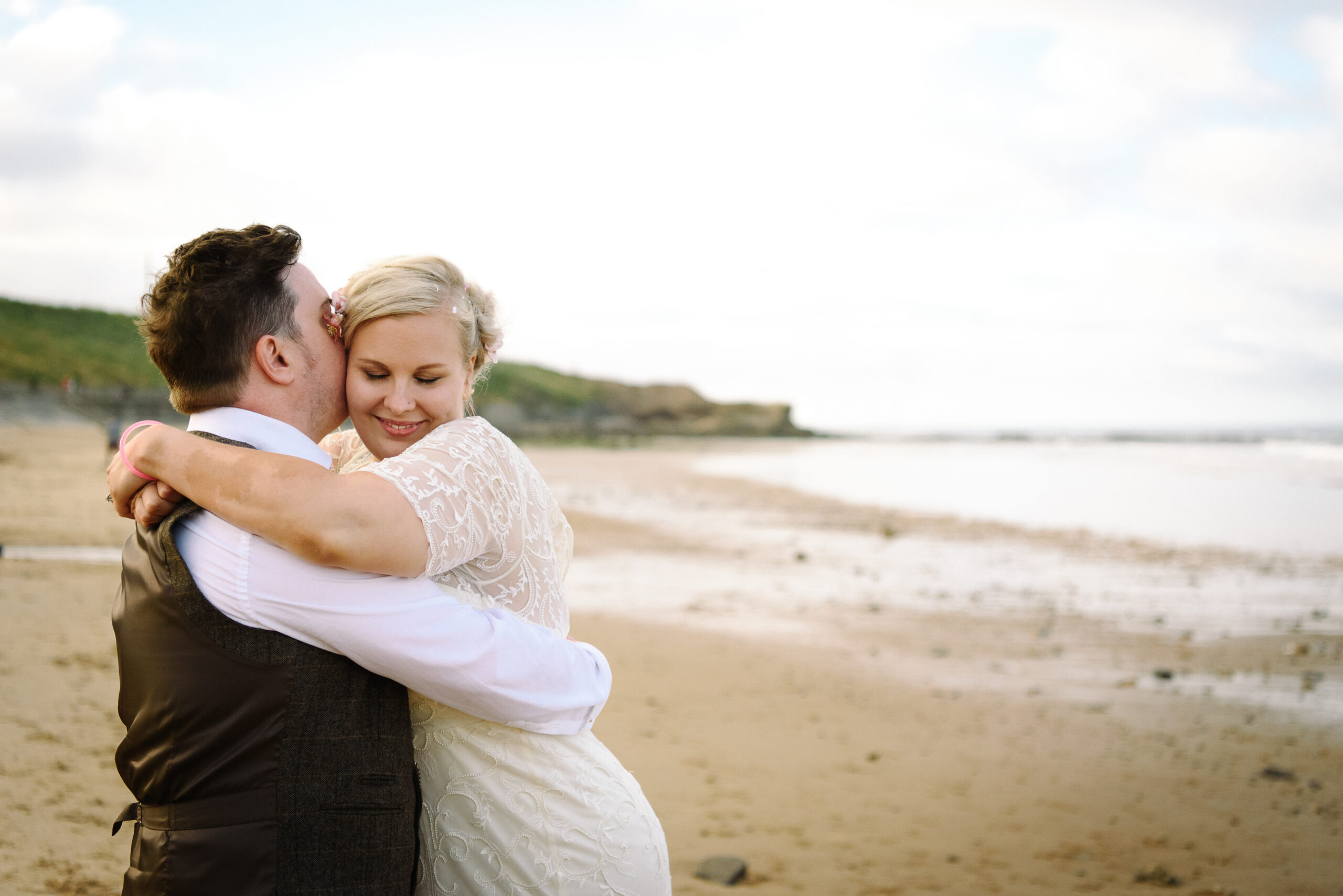 beach wedding photographer northumberland