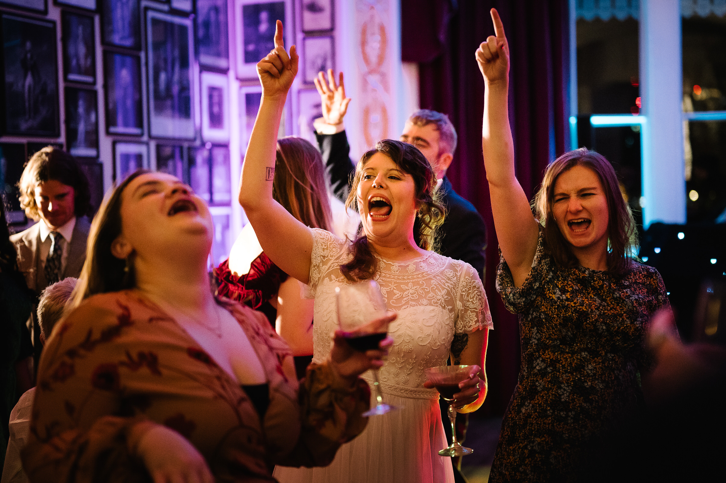 Trafalgar Tavern Wedding Photographer Greenwich